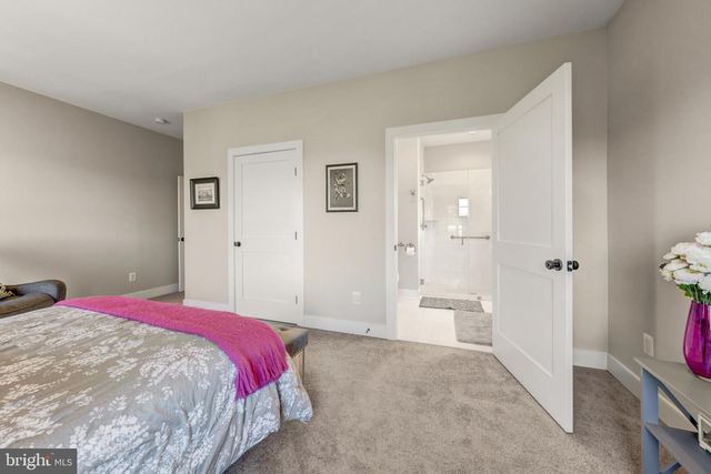 2998 BEECHWOOD LN, Falls Church, VA 22042