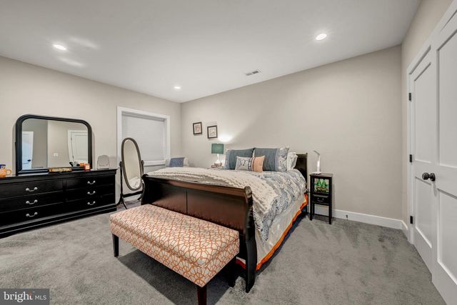 2998 BEECHWOOD LN, Falls Church, VA 22042