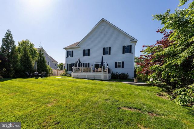 2998 BEECHWOOD LN, Falls Church, VA 22042