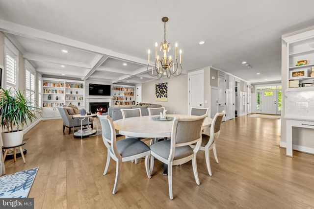 2998 BEECHWOOD LN, Falls Church, VA 22042