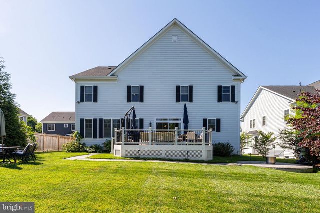 2998 BEECHWOOD LN, Falls Church, VA 22042