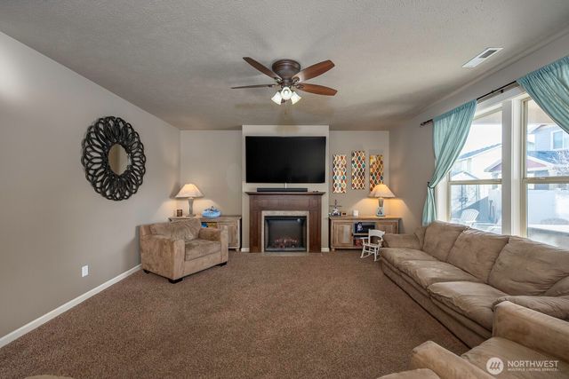 4711 Badger Street, Moses Lake, WA 98837