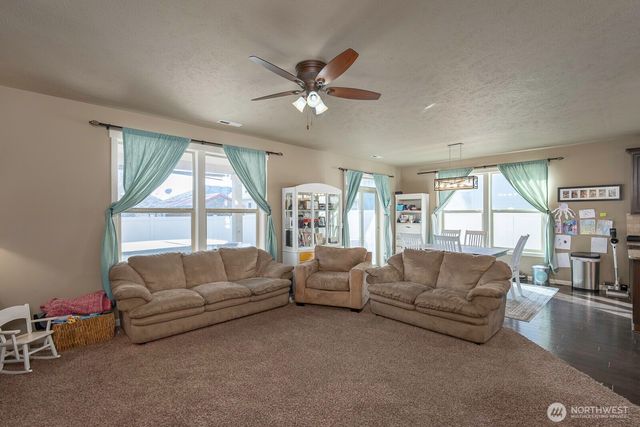 4711 Badger Street, Moses Lake, WA 98837