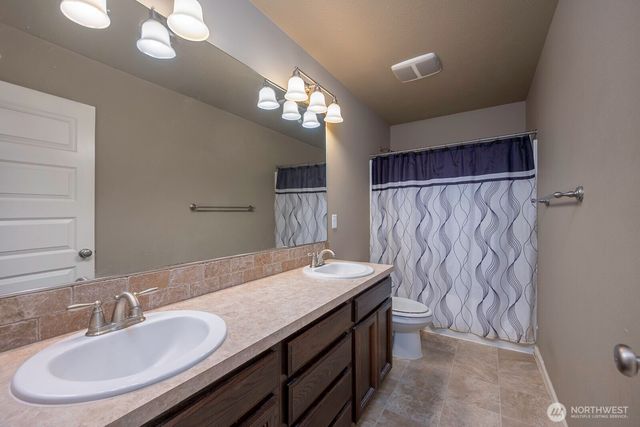 4711 Badger Street, Moses Lake, WA 98837