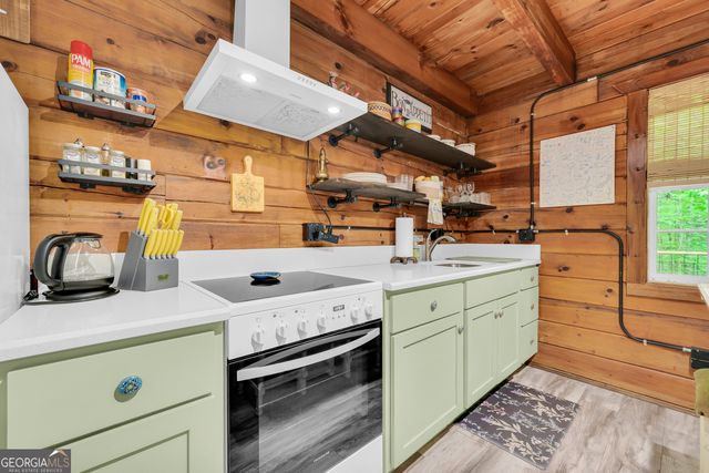142 Heavenly Ridge, Sautee Nacoochee, GA 30571