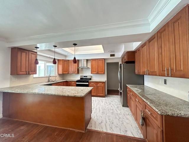 2308 Henrietta Avenue, La Crescenta, CA 91214