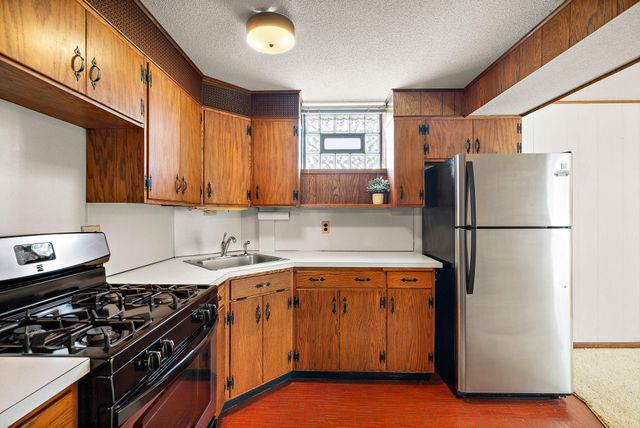3521 W 103rd Street, Bloomington, MN 55431