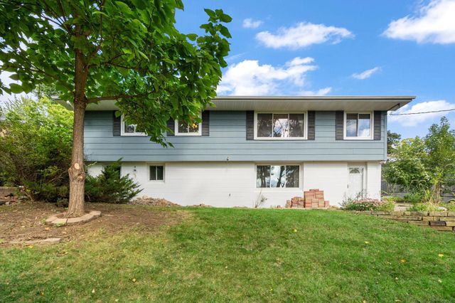 3521 W 103rd Street, Bloomington, MN 55431