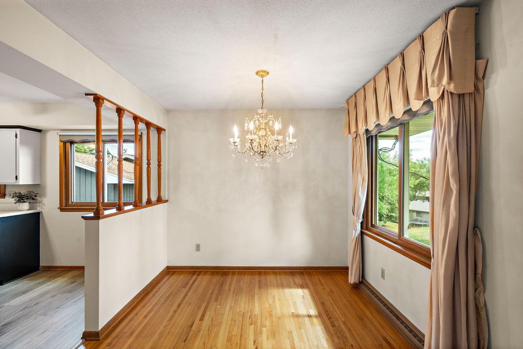 3521 W 103rd Street, Bloomington, MN 55431 — photo 5