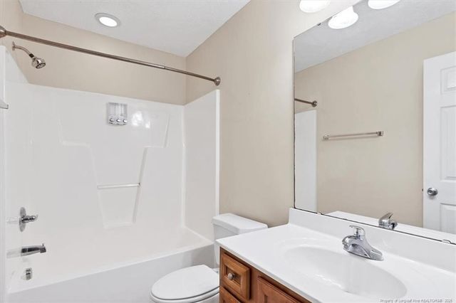 280 Hillandale Road, Spring Lake, NC 28390