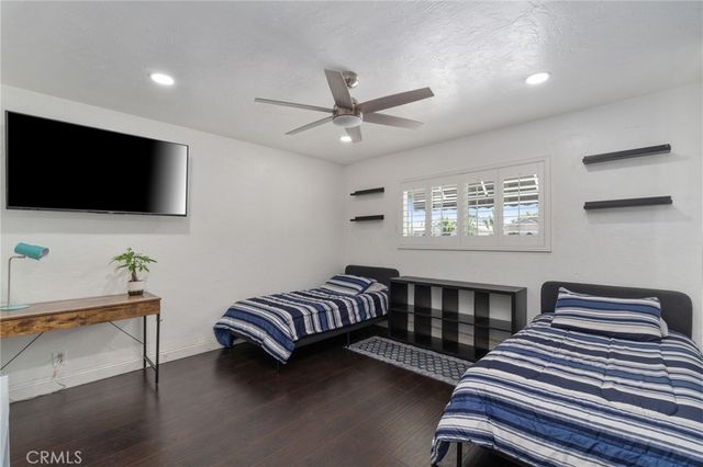 119 E 75th St, Los Angeles, CA 90003