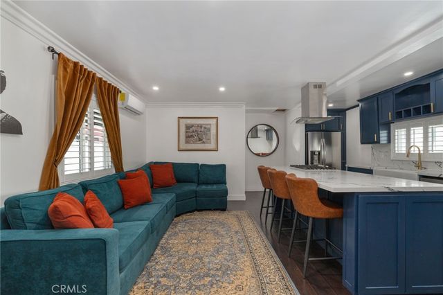 119 E 75th St, Los Angeles, CA 90003