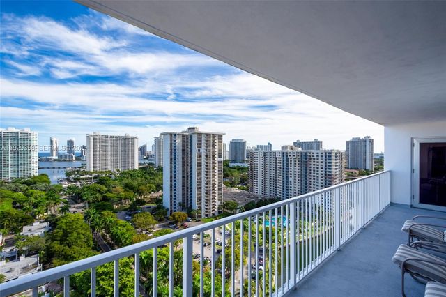 2851 NE 183rd St 2211 E, Aventura, FL 33160