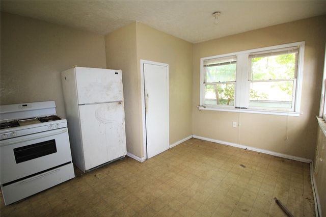 5352 Bell Street, Houston, TX 77023