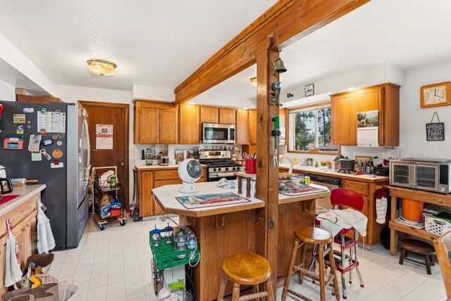 707 Crawford Ave, Deer Park, WA 99006