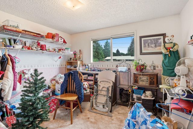 707 Crawford Ave, Deer Park, WA 99006