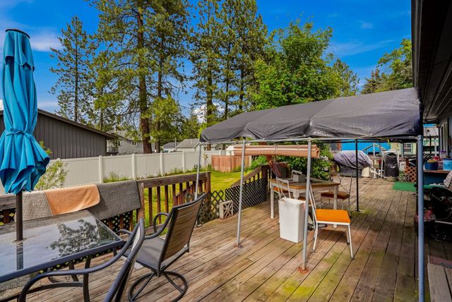 707 Crawford Ave, Deer Park, WA 99006