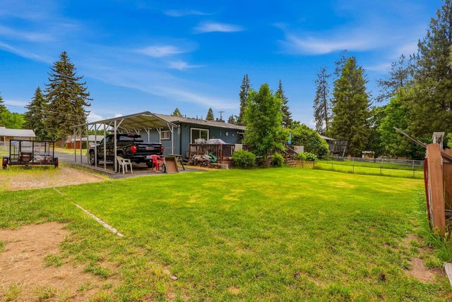 707 Crawford Ave, Deer Park, WA 99006