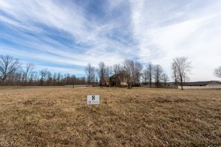 Black Duck Court, Cortland, OH 44410