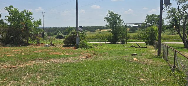 251 Rhoades Lane, Springtown, TX 76082