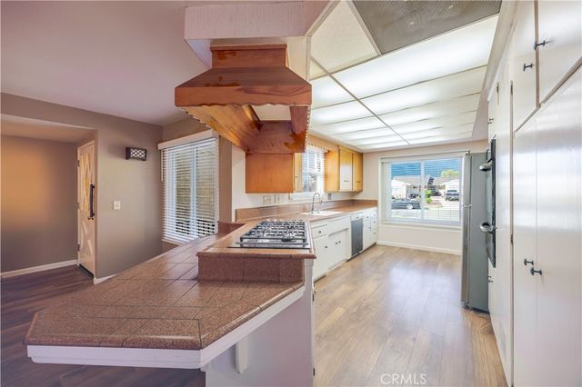 1540 N Helen Court, Ontario, CA 91762