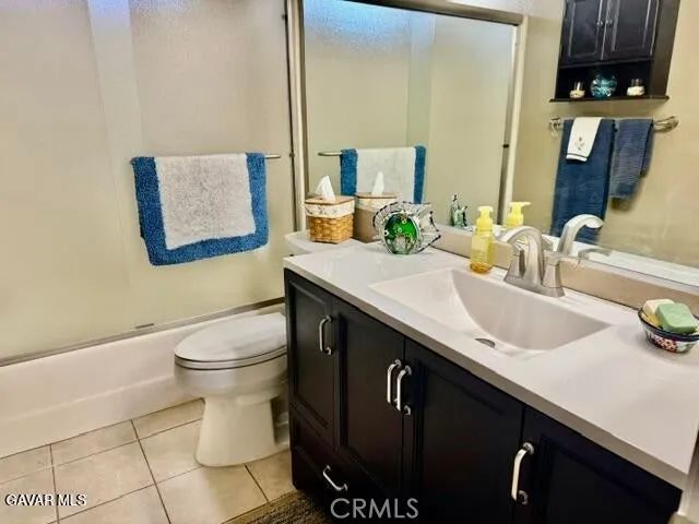 4049 Saddleback, Palmdale, CA 93552