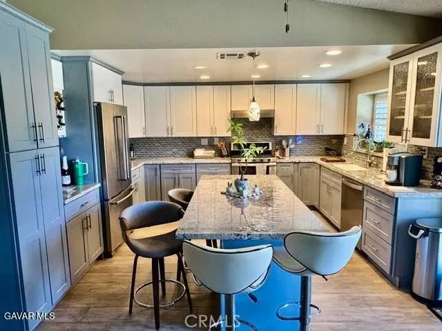 4049 Saddleback, Palmdale, CA 93552