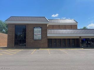 7515 Pearl Road, Middleburg Heights, OH 44130