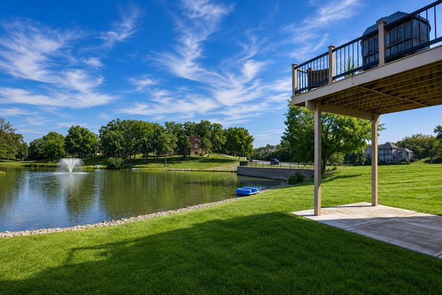 58 E Levanno Drive E, Crown Point, IN 46307