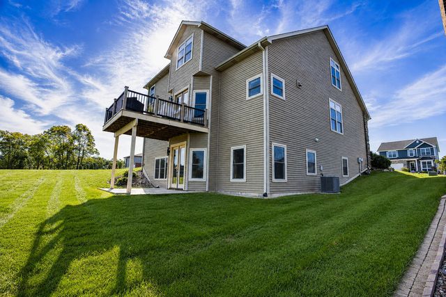 58 E Levanno Drive E, Crown Point, IN 46307