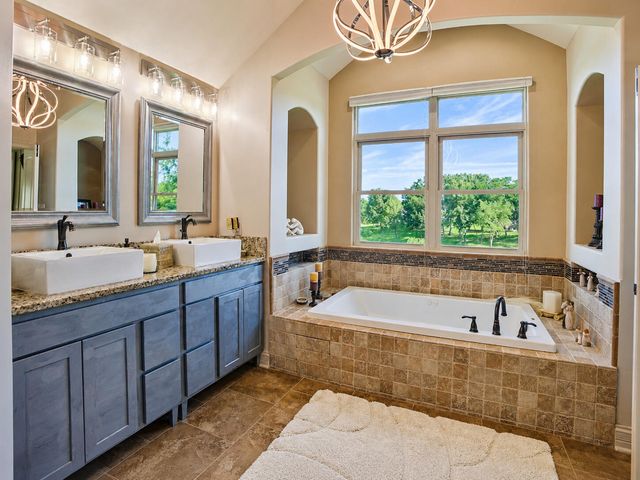 58 E Levanno Drive E, Crown Point, IN 46307