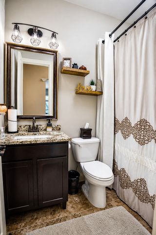 58 E Levanno Drive E, Crown Point, IN 46307