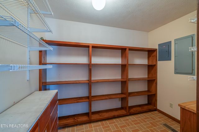 228 McCarter Lane, Cumberland Gap, TN 37724