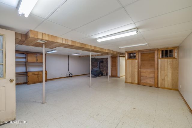 228 McCarter Lane, Cumberland Gap, TN 37724