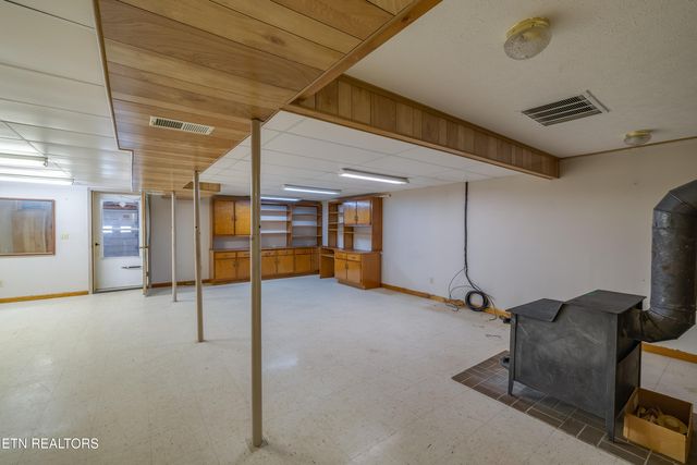 228 McCarter Lane, Cumberland Gap, TN 37724