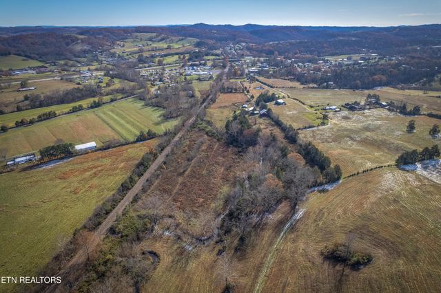 228 McCarter Lane, Cumberland Gap, TN 37724