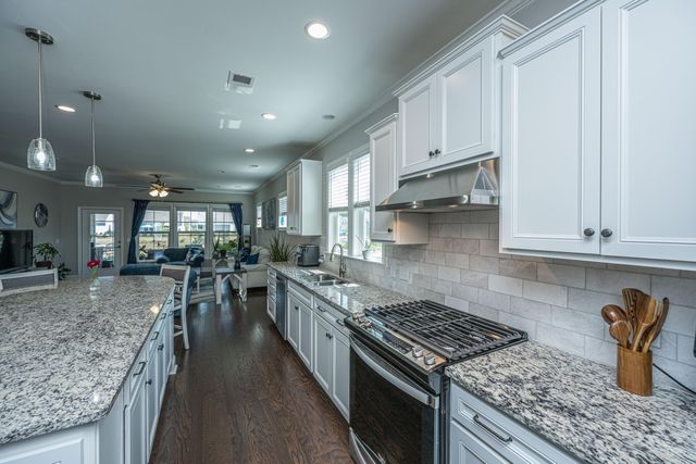 241 Garden Gate Way, Summerville, SC 29486
