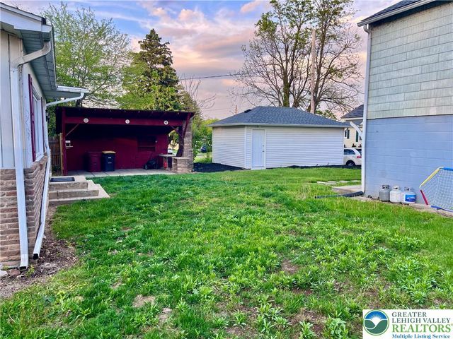 5163 Forniciari Drive, Whitehall Twp, PA 18052