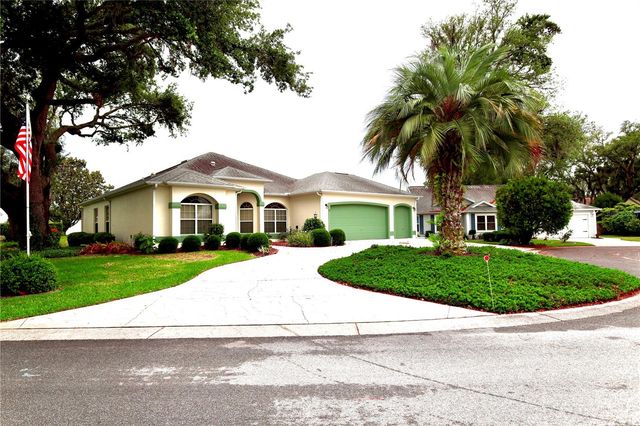 532 CARRERA DRIVE, Lady Lake, FL 32159