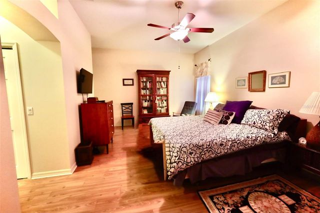532 CARRERA DRIVE, Lady Lake, FL 32159