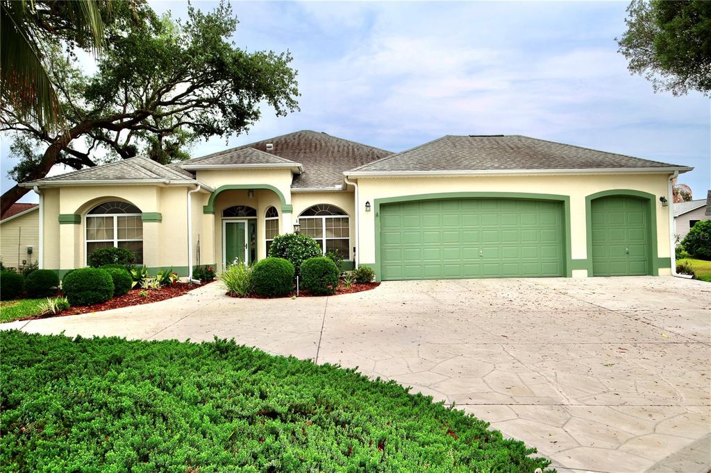 532 CARRERA DRIVE, Lady Lake, FL 32159