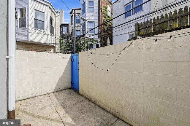 895 N JUDSON ST, Philadelphia, PA 19130