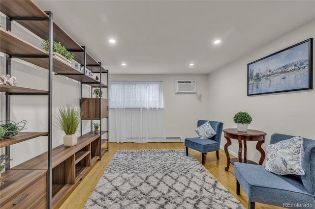 20 S Logan Street 102, Denver, CO 80209