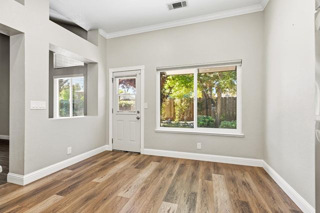 462 Chablis Way, Manteca, CA 95337