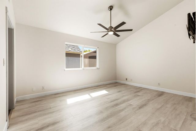 462 Chablis Way, Manteca, CA 95337