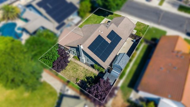 462 Chablis Way, Manteca, CA 95337