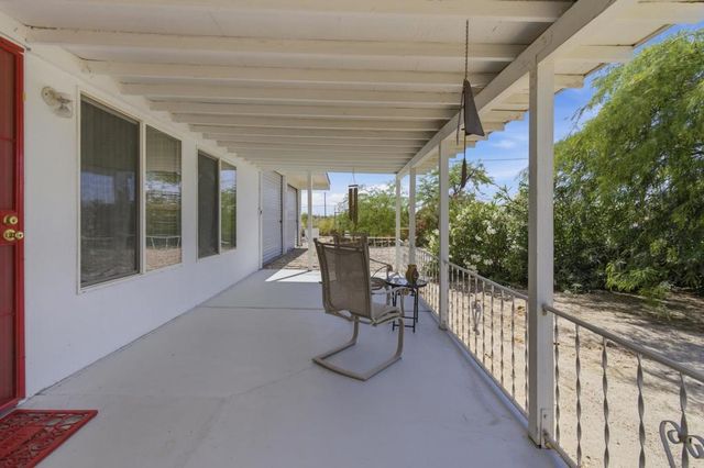 994 Sea Crest Place, Thermal, CA 92274