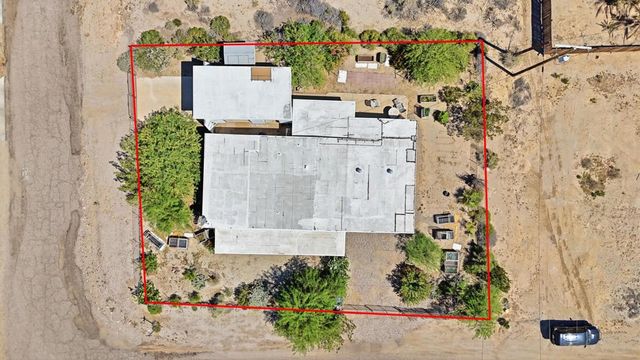 994 Sea Crest Place, Thermal, CA 92274