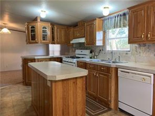 171 N Main ST N, Paige, TX 78659