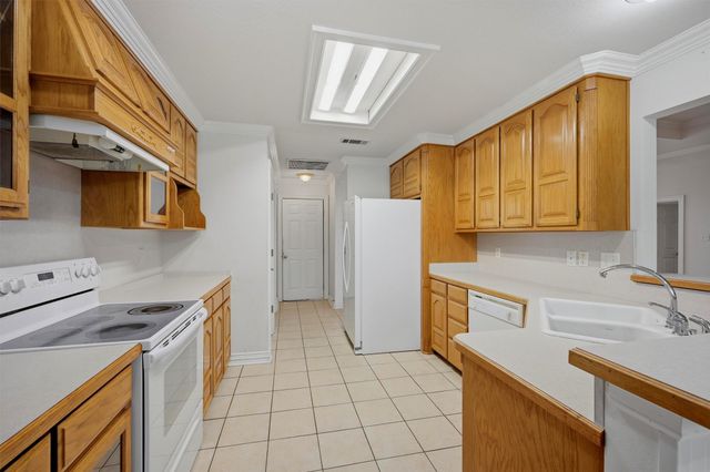 1005 Catalina Drive, Bells, TX 75414